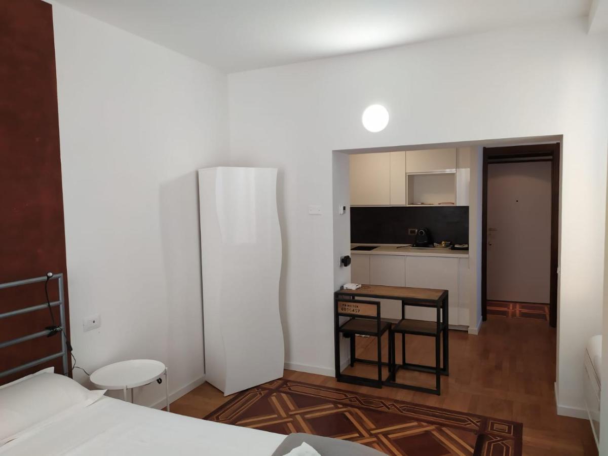 Brera Apartamento Milão Exterior foto