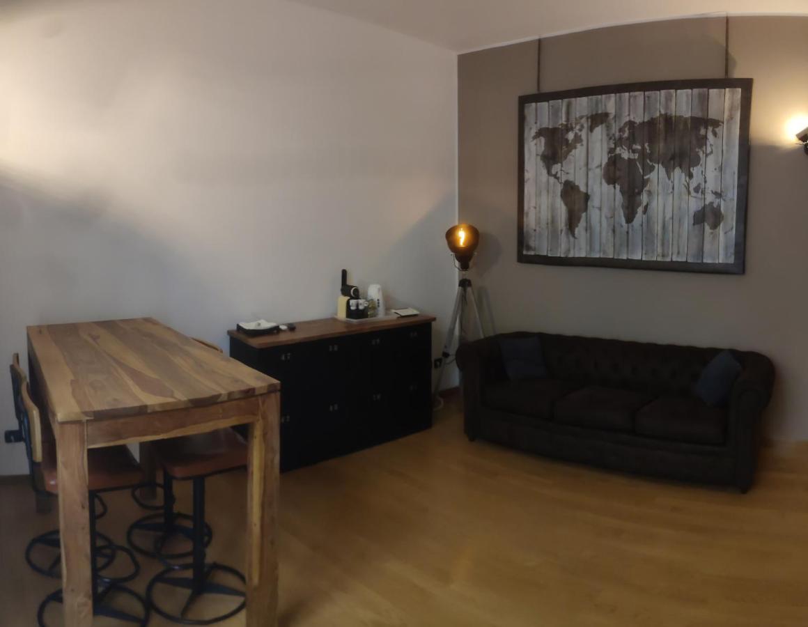 Brera Apartamento Milão Exterior foto